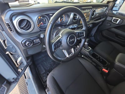 2022 Jeep Wrangler Unlimited Sahara 4x4