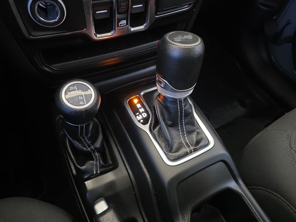 2022 Jeep Wrangler Unlimited Sahara 4x4