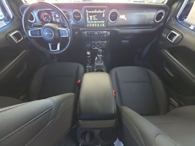 2022 Jeep Wrangler Unlimited Sahara 4x4