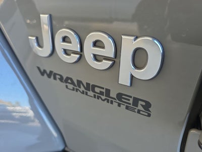 2022 Jeep Wrangler Unlimited Sahara 4x4