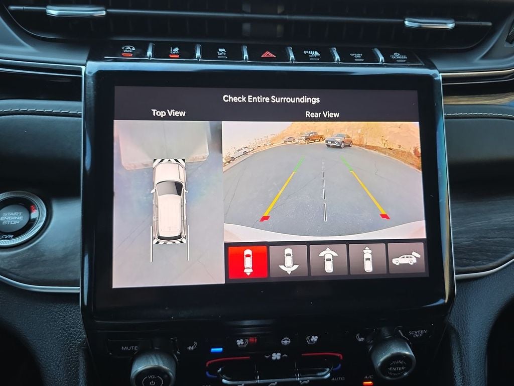 2022 Jeep Grand Cherokee Overland