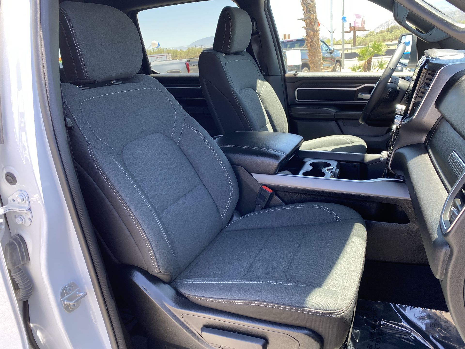 2025 RAM 1500 Big Horn Crew Cab 4x4 5'7" Box