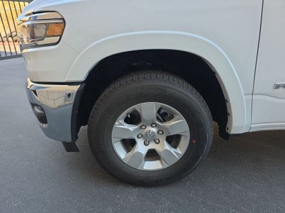 2025 RAM 1500 Big Horn Crew Cab 4x4 5'7" Box