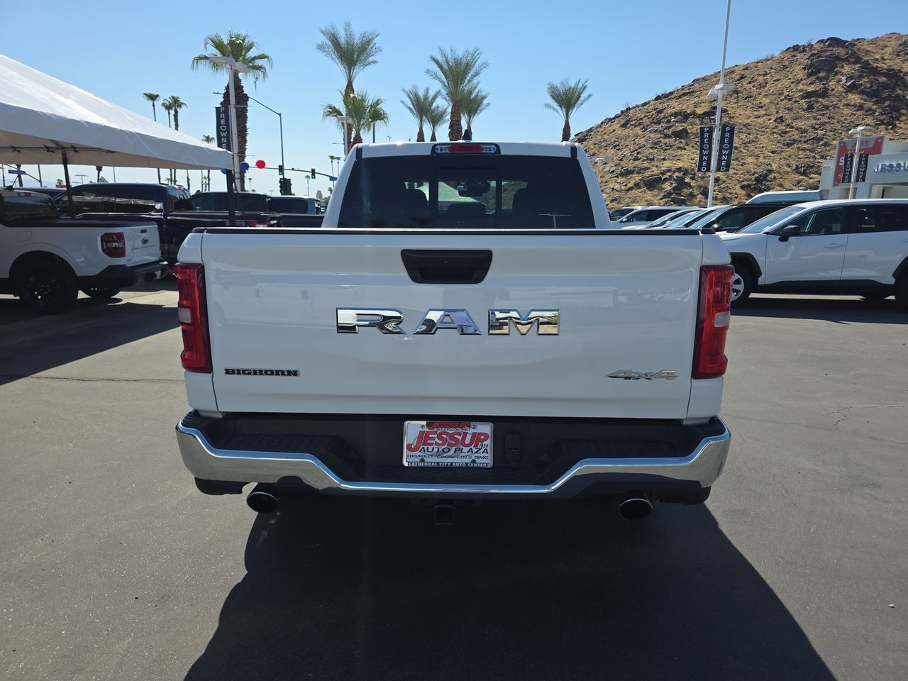 2025 RAM 1500 Big Horn Crew Cab 4x4 5'7" Box