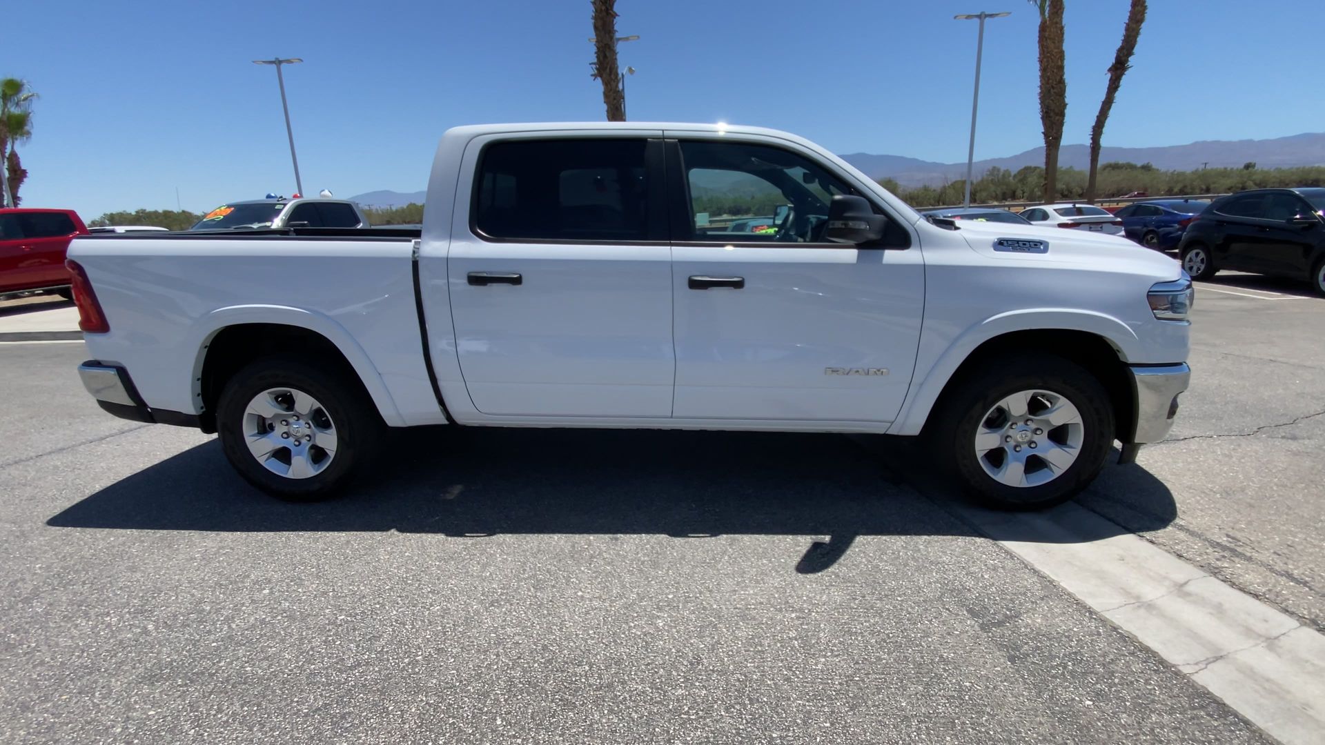 2025 RAM 1500 Big Horn Crew Cab 4x4 5'7" Box