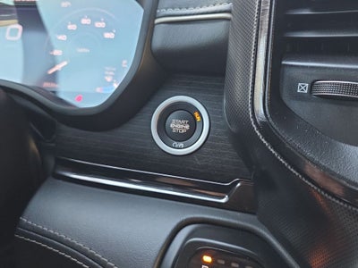 2023 RAM 1500 Limited Crew Cab 4x4 5'7" Box