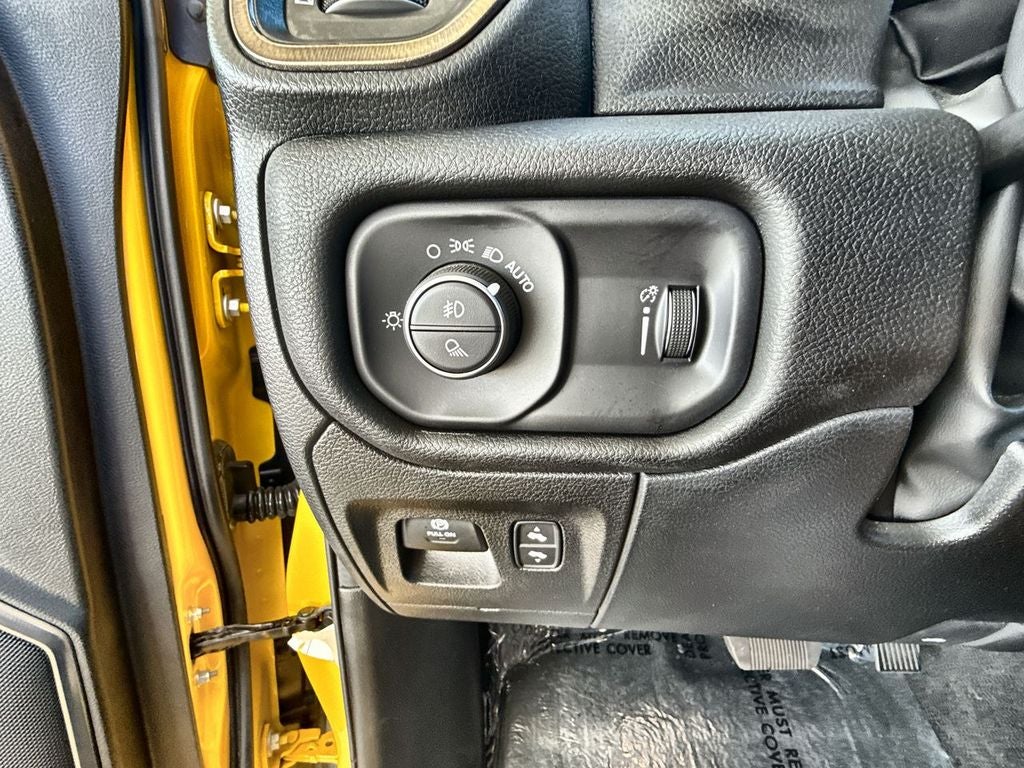 2023 RAM 1500 Rebel Crew Cab 4x4 5'7" Box