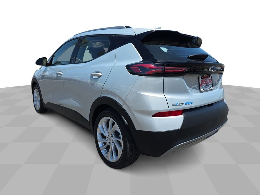 2023 Chevrolet Bolt EUV LT