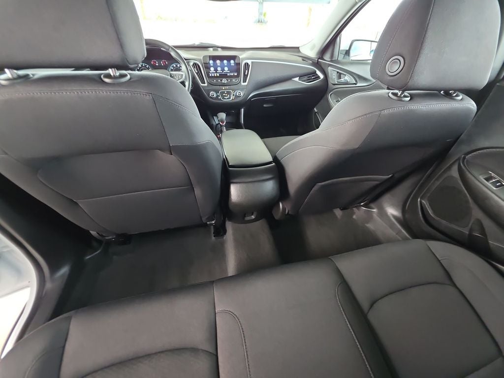 2025 Chevrolet Malibu RS