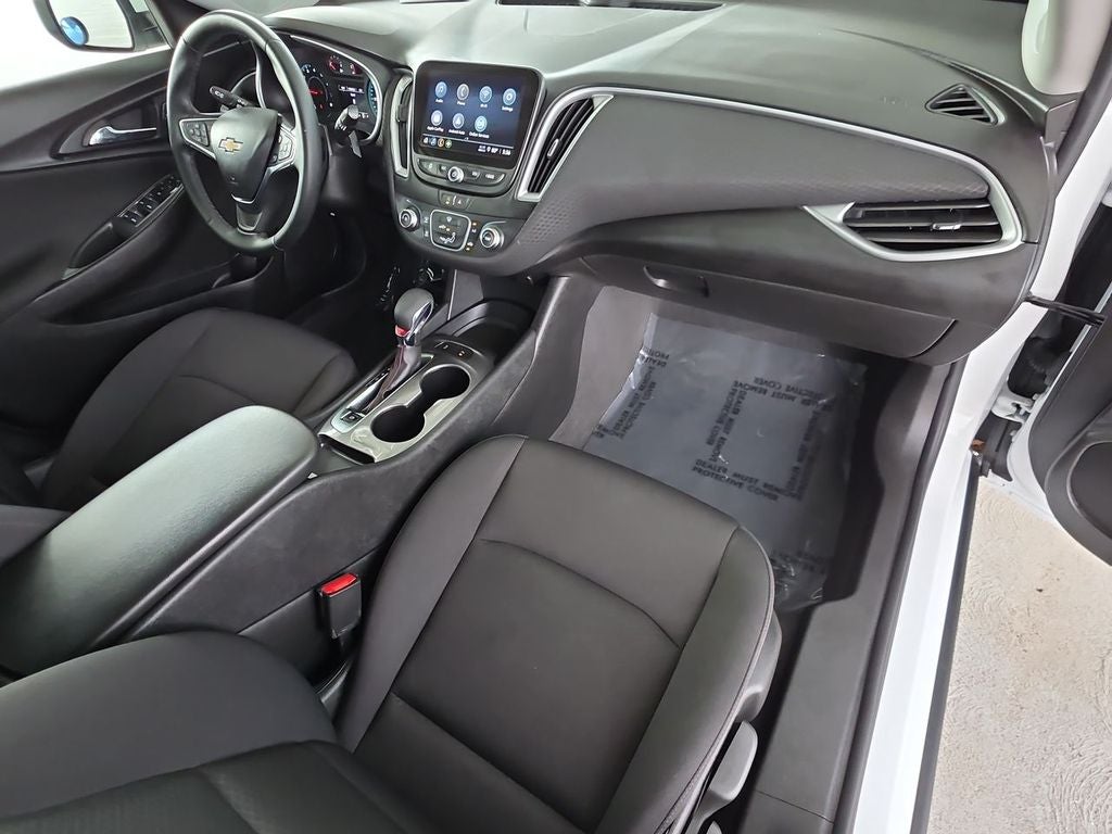 2025 Chevrolet Malibu RS