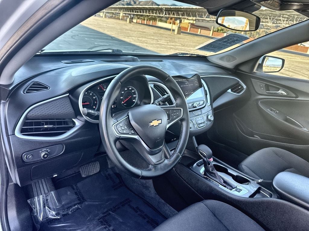 2025 Chevrolet Malibu RS