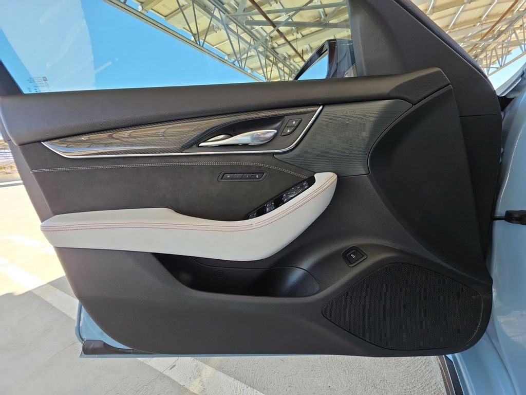 2025 Cadillac CT5-V V-Series Blackwing