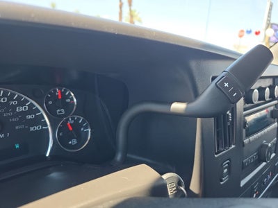 2025 Chevrolet Express Passenger 1LT