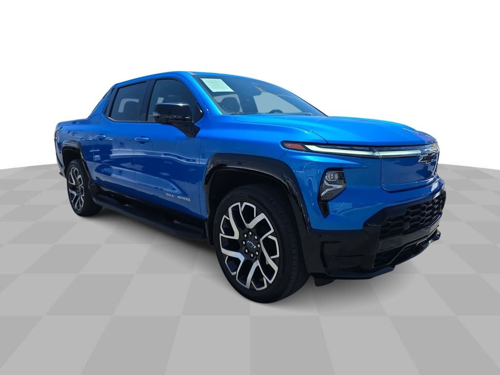 2025 Chevrolet Silverado EV RST - Max Range