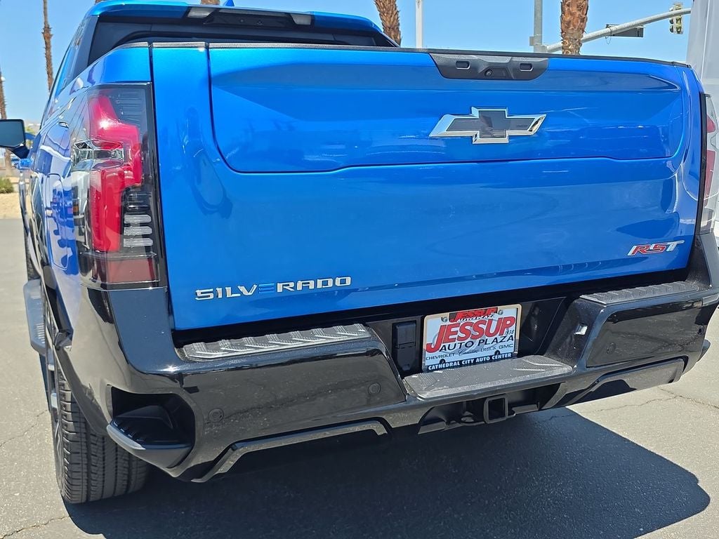 2025 Chevrolet Silverado EV RST - Max Range