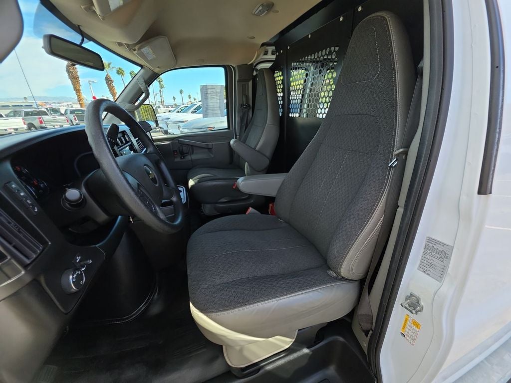 2024 Chevrolet Express Cargo 2500 WT