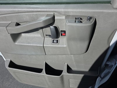 2024 Chevrolet Express Cargo 2500 WT