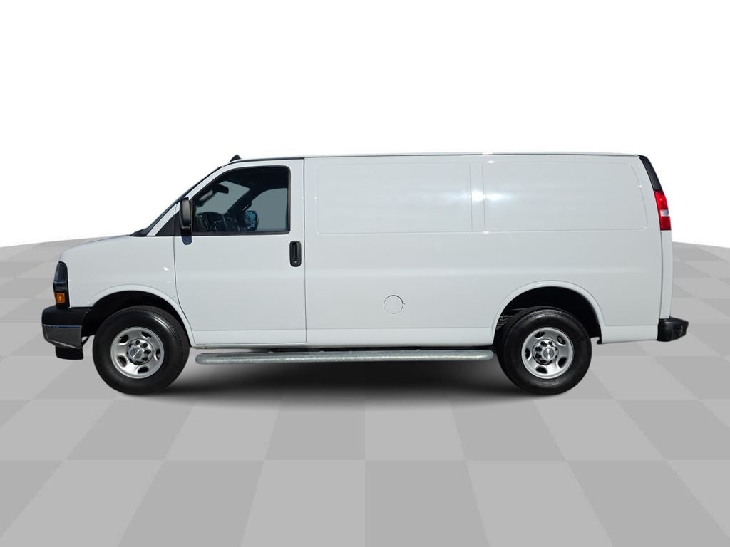 2024 Chevrolet Express Cargo 2500 WT