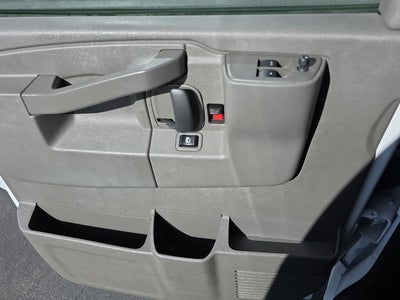 2024 Chevrolet Express Cargo 2500 WT