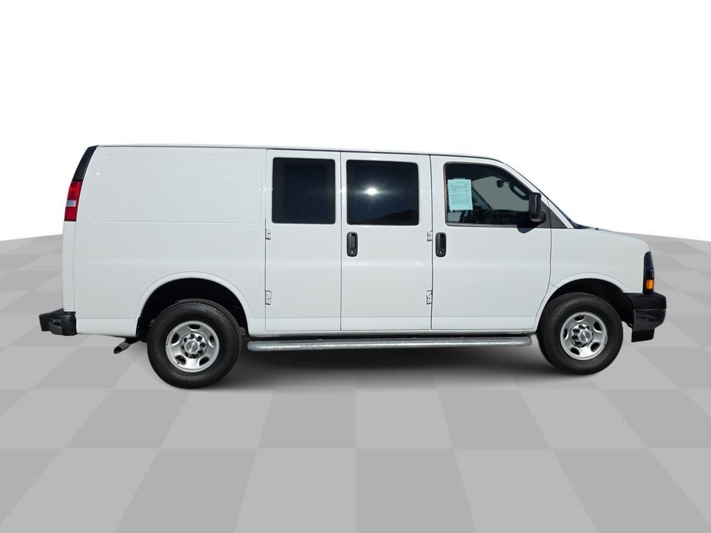 2024 Chevrolet Express Cargo 2500 WT
