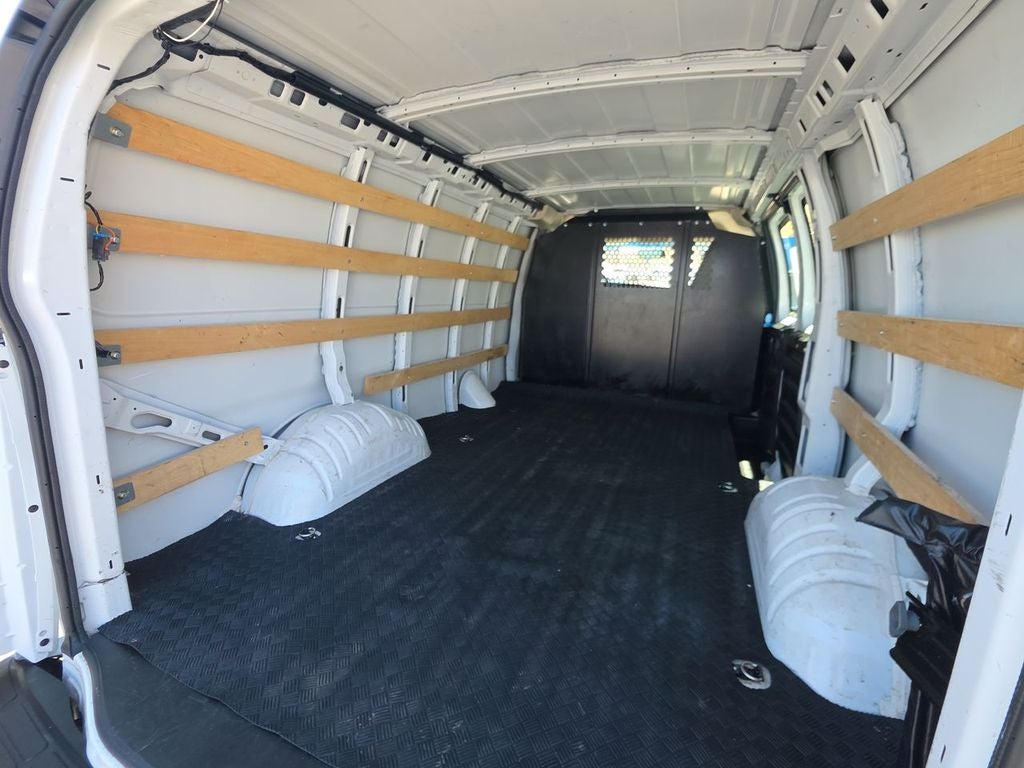 2024 Chevrolet Express Cargo 2500 WT