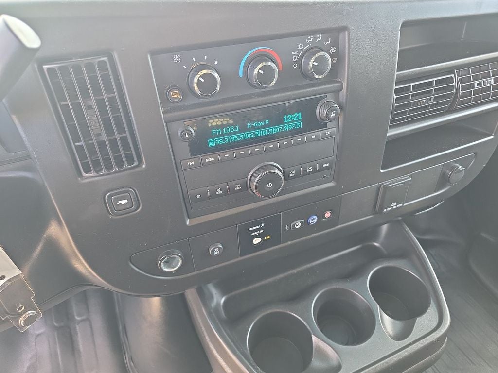 2024 Chevrolet Express Cargo 2500 WT