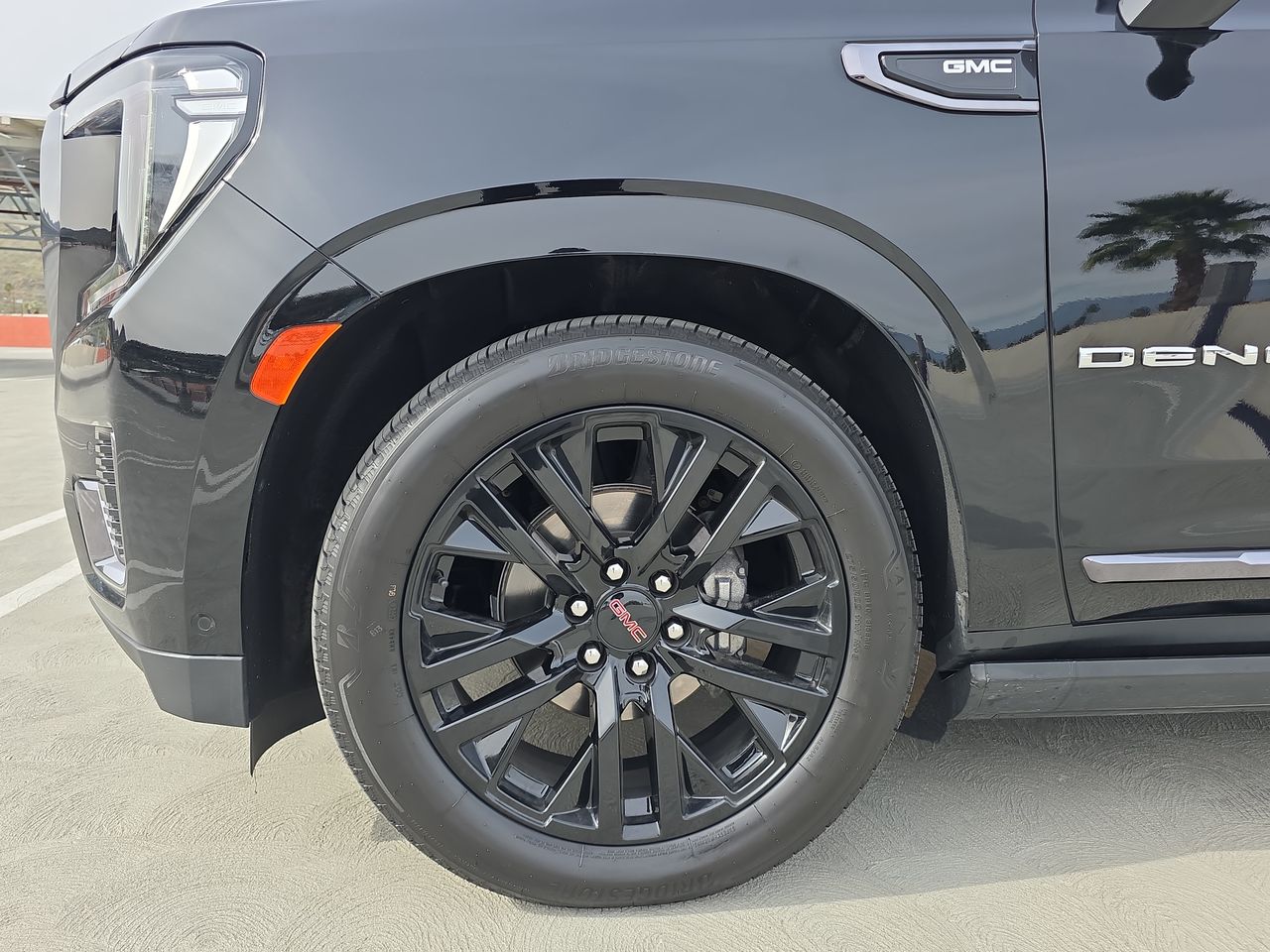 2024 GMC Yukon Denali Ultimate