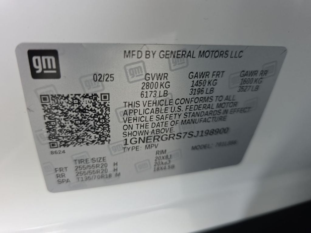 2025 Chevrolet Traverse LT