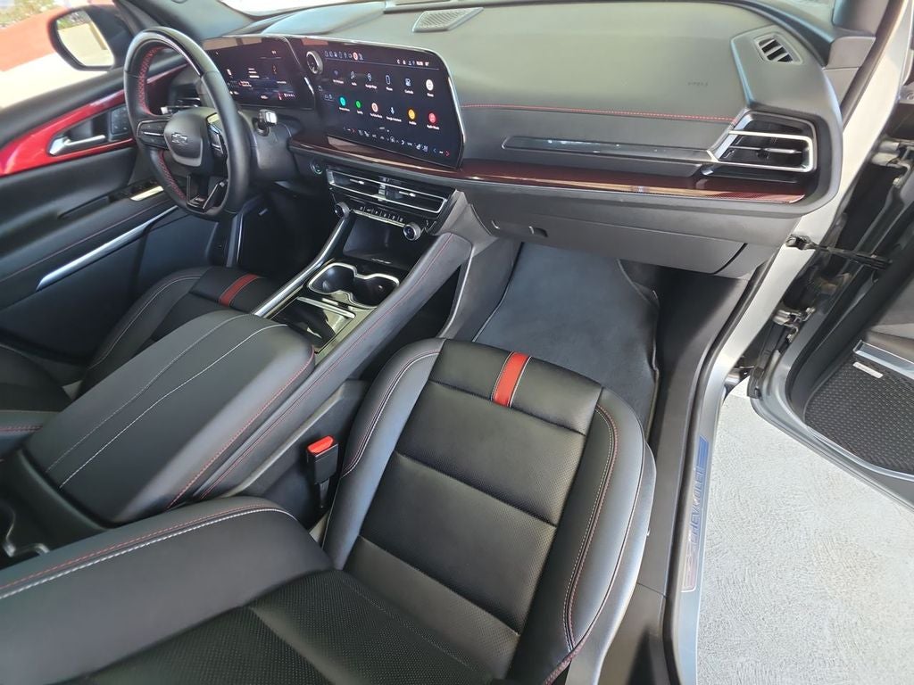 2025 Chevrolet Traverse RS