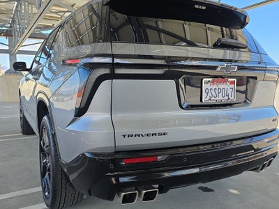 2025 Chevrolet Traverse RS
