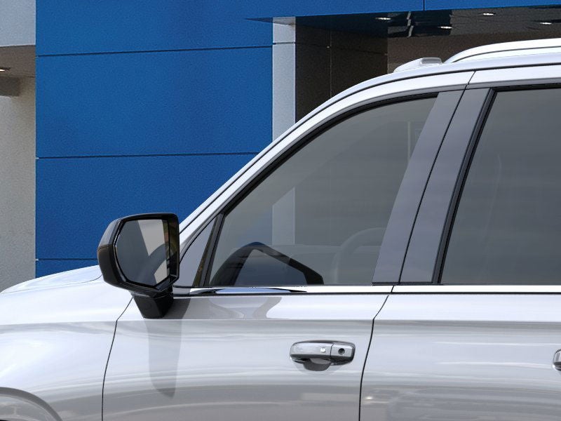 2025 Chevrolet Suburban LS