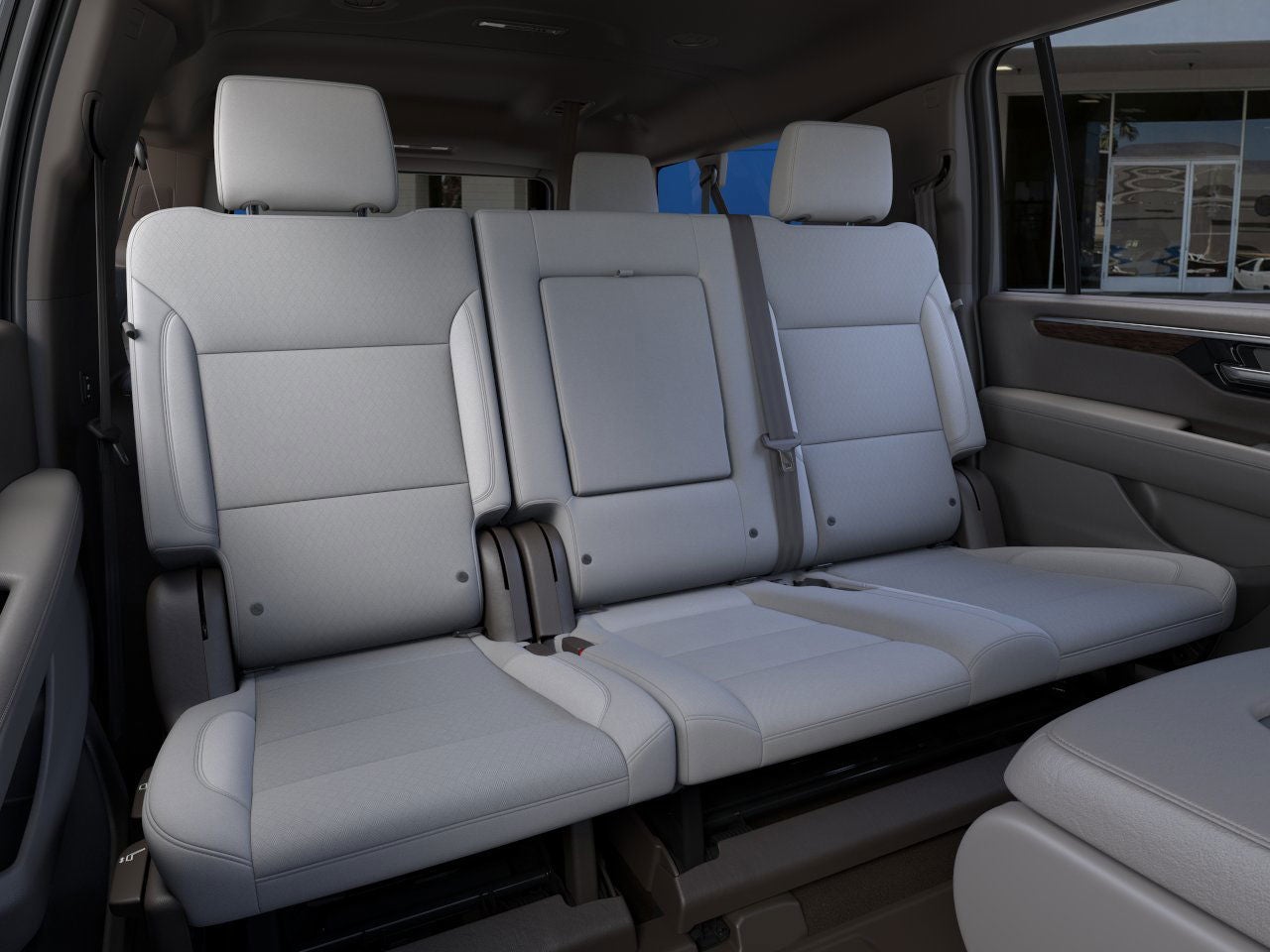 2025 Chevrolet Suburban LS