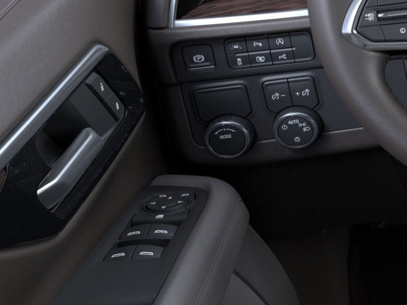 2025 Chevrolet Suburban LS