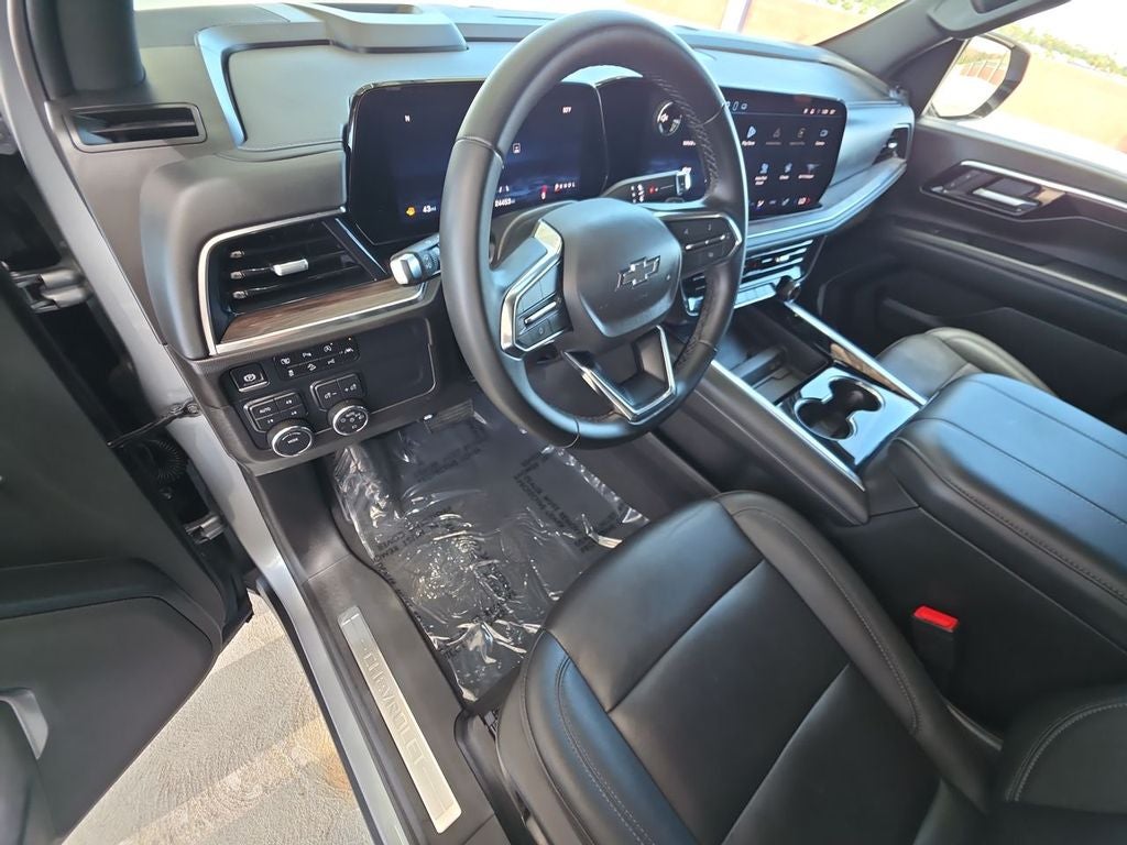 2025 Chevrolet Suburban Z71