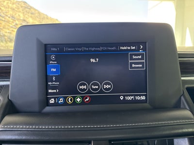 2022 Chevrolet Suburban LS