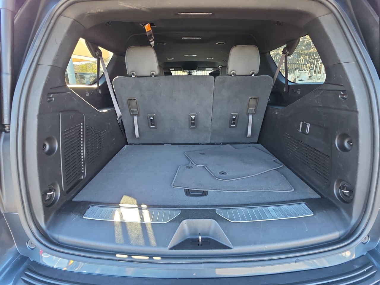 2021 Chevrolet Suburban RST