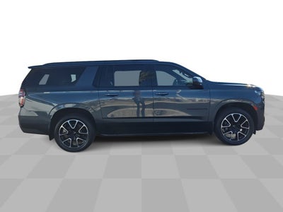 2021 Chevrolet Suburban RST