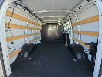 2023 GMC Savana Cargo 2500 Work Van