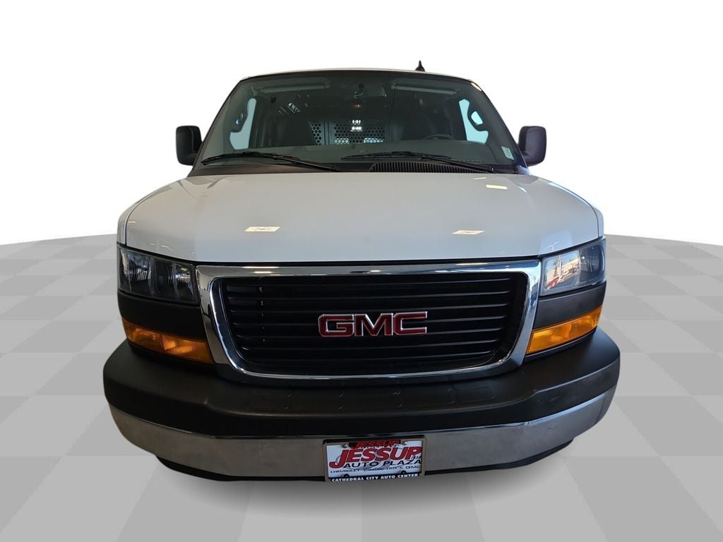 2023 GMC Savana Cargo 2500 Work Van