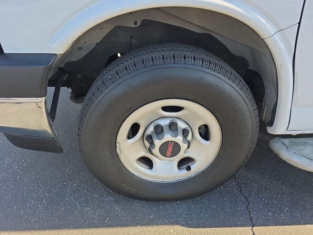 2023 GMC Savana Cargo 2500 Work Van