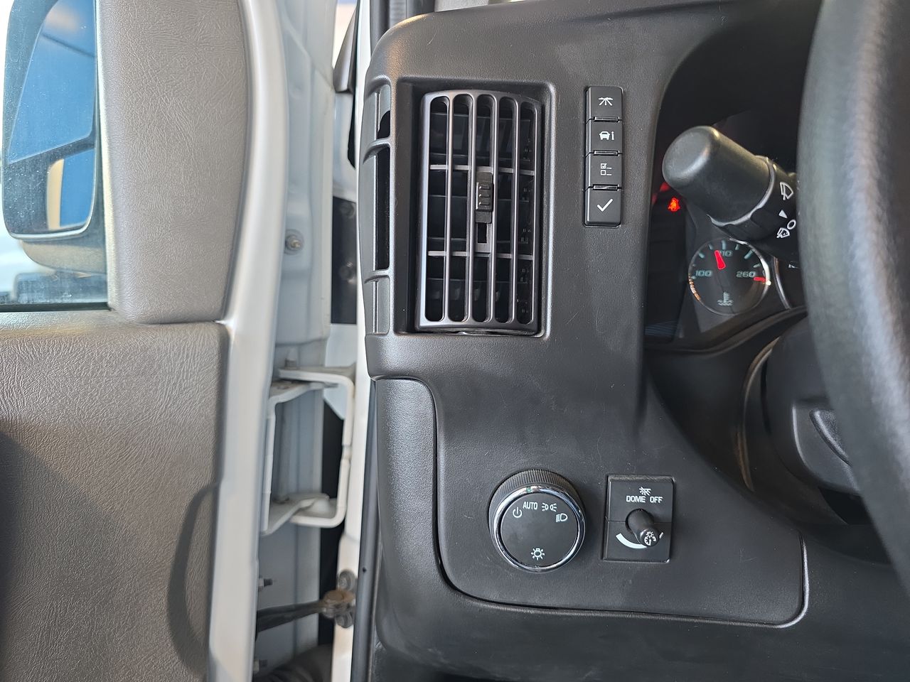 2023 GMC Savana Cargo 2500 Work Van