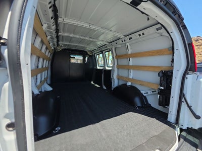 2024 GMC Savana Cargo 2500 Work Van