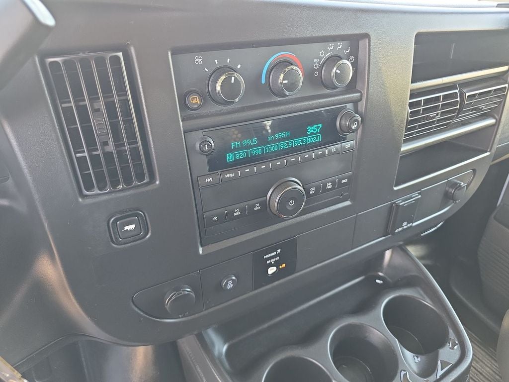 2024 GMC Savana Cargo 2500 Work Van