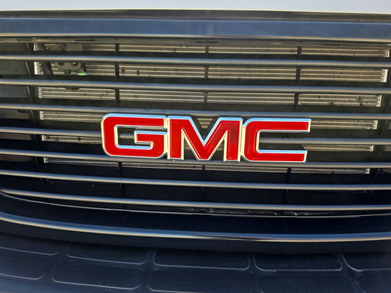 2024 GMC Savana Cargo 2500 Work Van