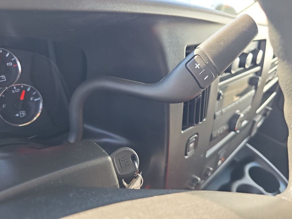 2024 GMC Savana Cargo 2500 Work Van