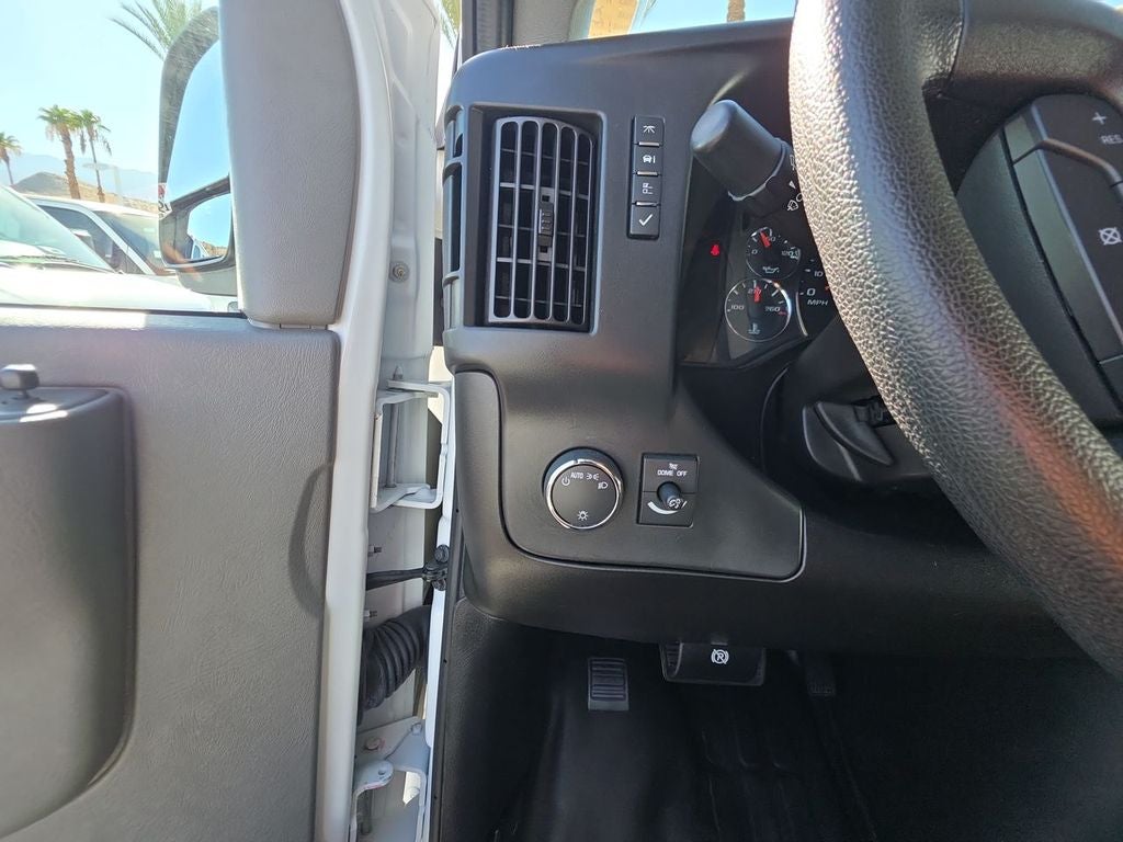 2024 GMC Savana Cargo 2500 Work Van