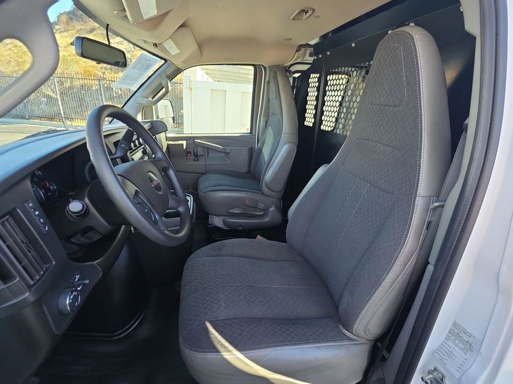 2024 GMC Savana Cargo 2500 Work Van