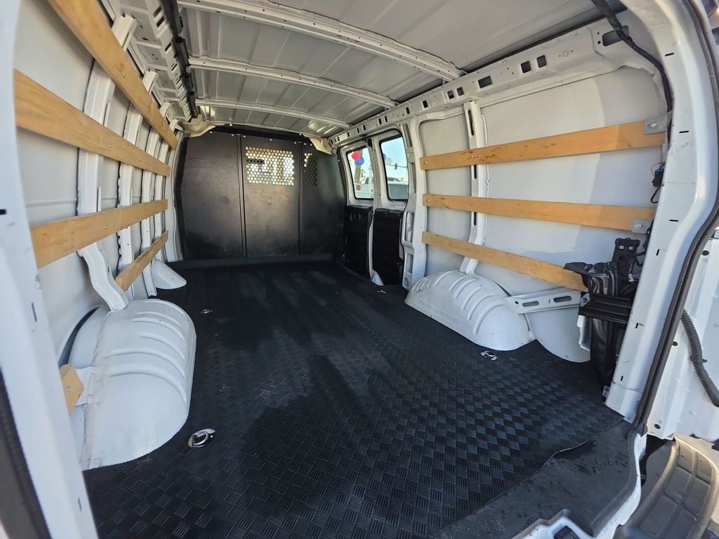 2024 GMC Savana Cargo 2500 Work Van