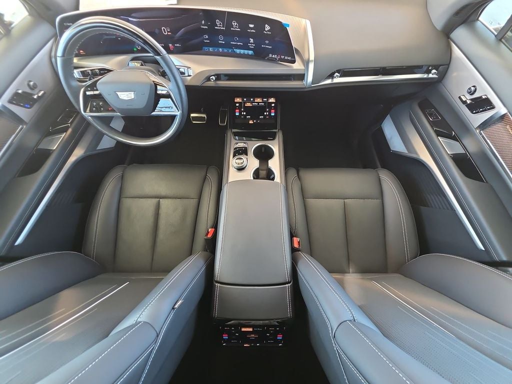 2026 Cadillac VISTIQ Sport