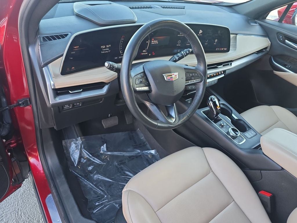 2024 Cadillac XT4 Premium Luxury